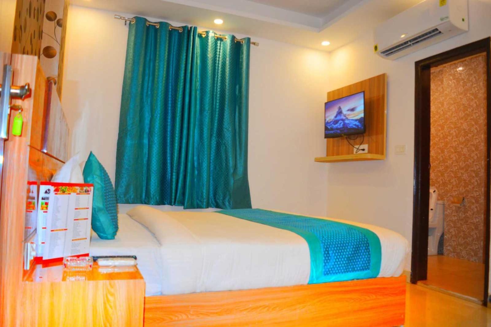 Hotel O Alpha Stay Nowe Delhi Zewnętrze zdjęcie